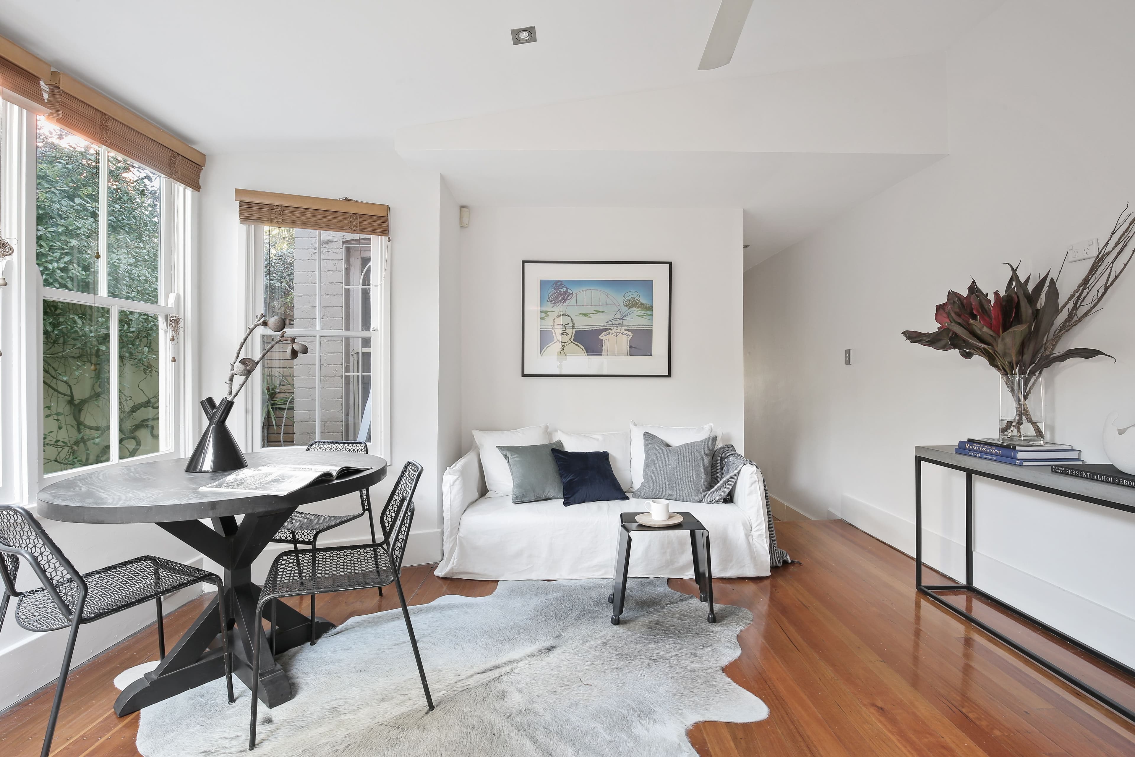 88 Newman Street, Newtown - Thumbnail 2