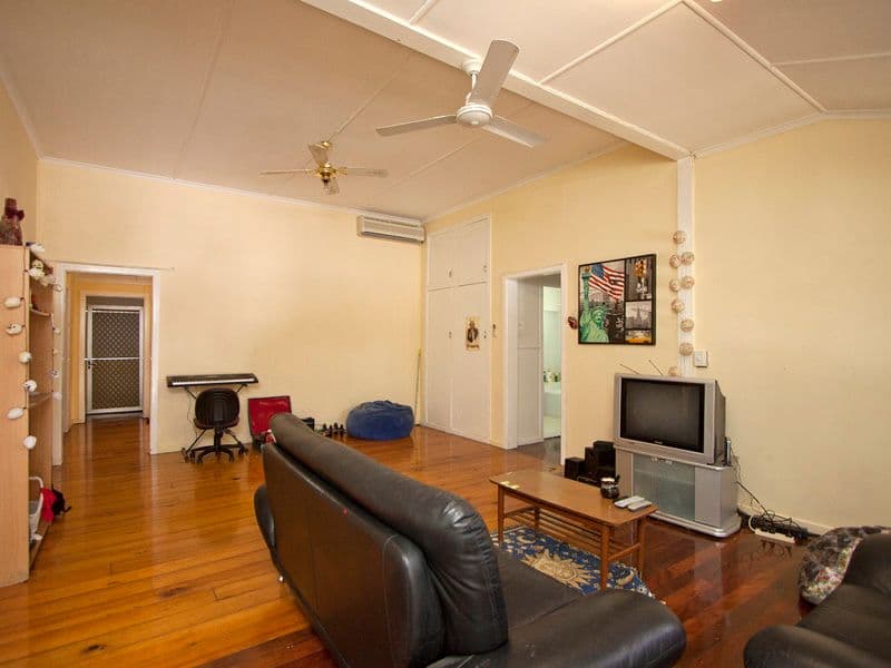 277 Ellison Road, GEEBUNG QLD 4034, Geebung - Thumbnail 6