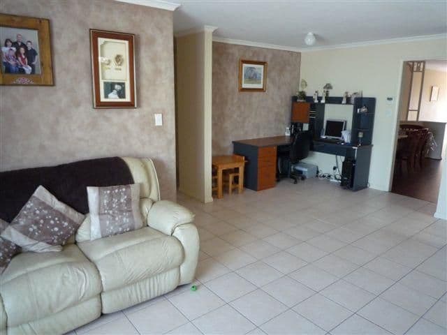 5 Martindale Place, WALKLEY HEIGHTS SA 5098, Walkley Heights - Thumbnail 5