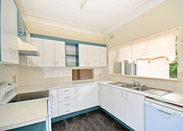 2 Neale Avenue, FORESTVILLE NSW 2087, Forestville - Thumbnail 2