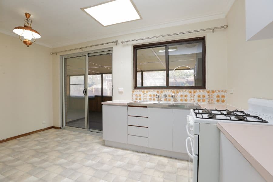 59 Challis Road, Armadale WA 6112, Armadale - Thumbnail 3