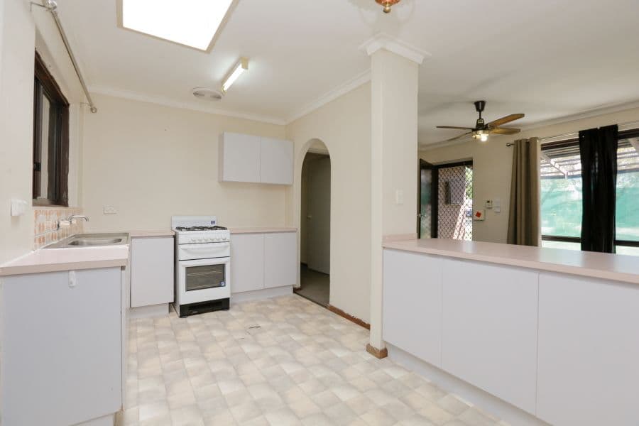 59 Challis Road, Armadale WA 6112, Armadale - Thumbnail 4