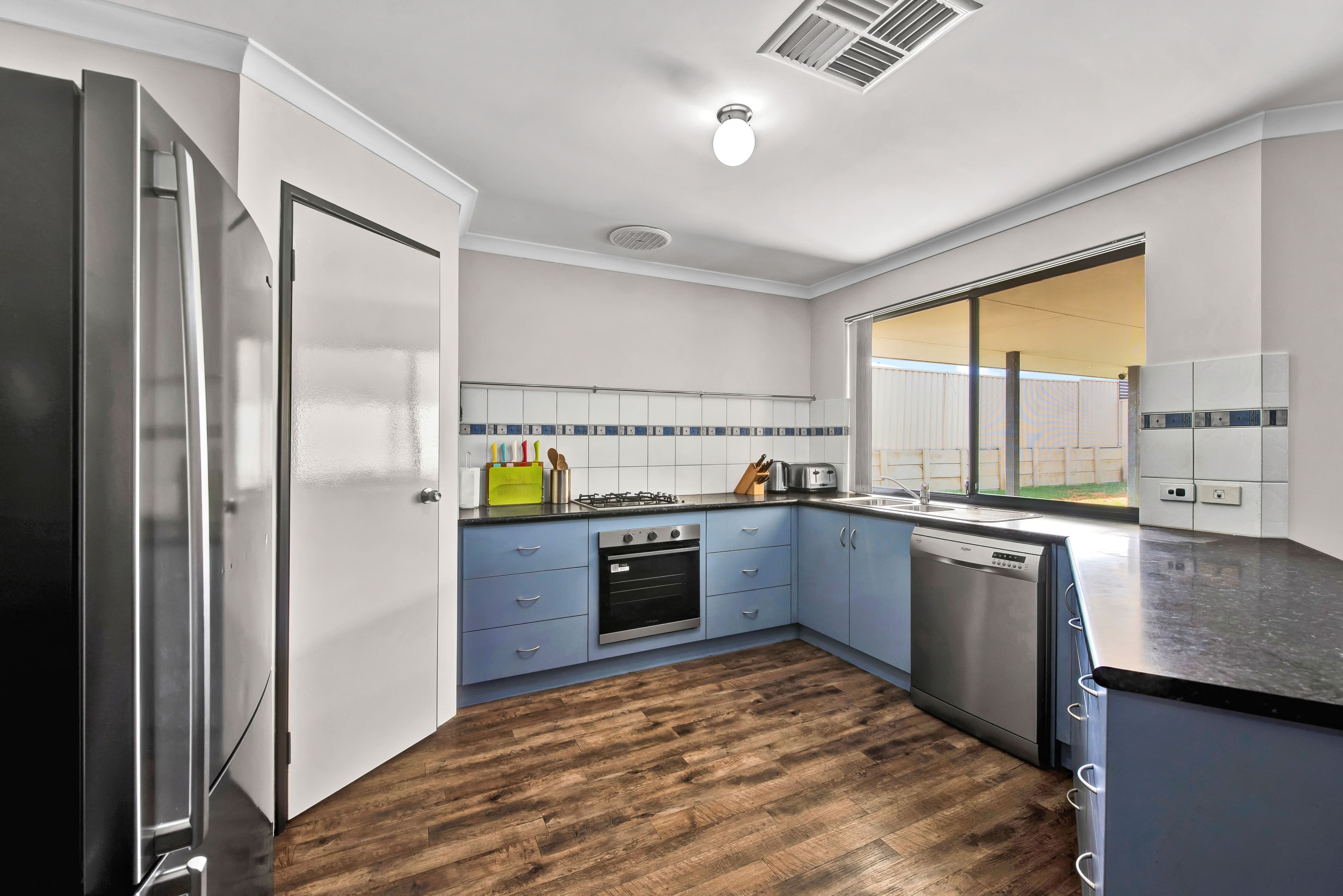 27 Sail Boulevard, Sunset Beach WA 6530, Sunset Beach - Thumbnail 2