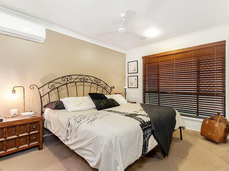 25 Silver Dawn Crescent, Oxenford QLD 4210, Oxenford - Thumbnail 8