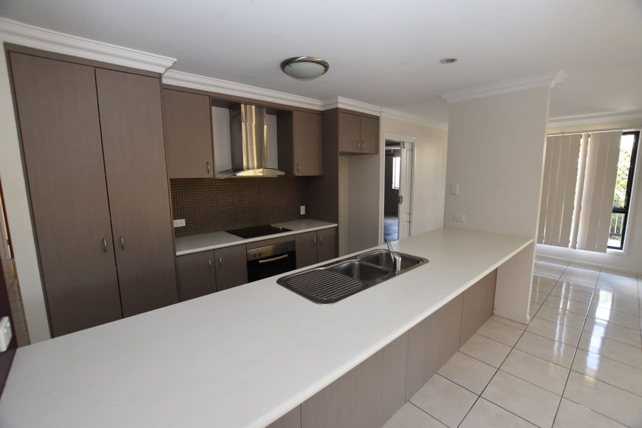18 Sunpoint Way, Calliope QLD 4680, Calliope - Thumbnail 2