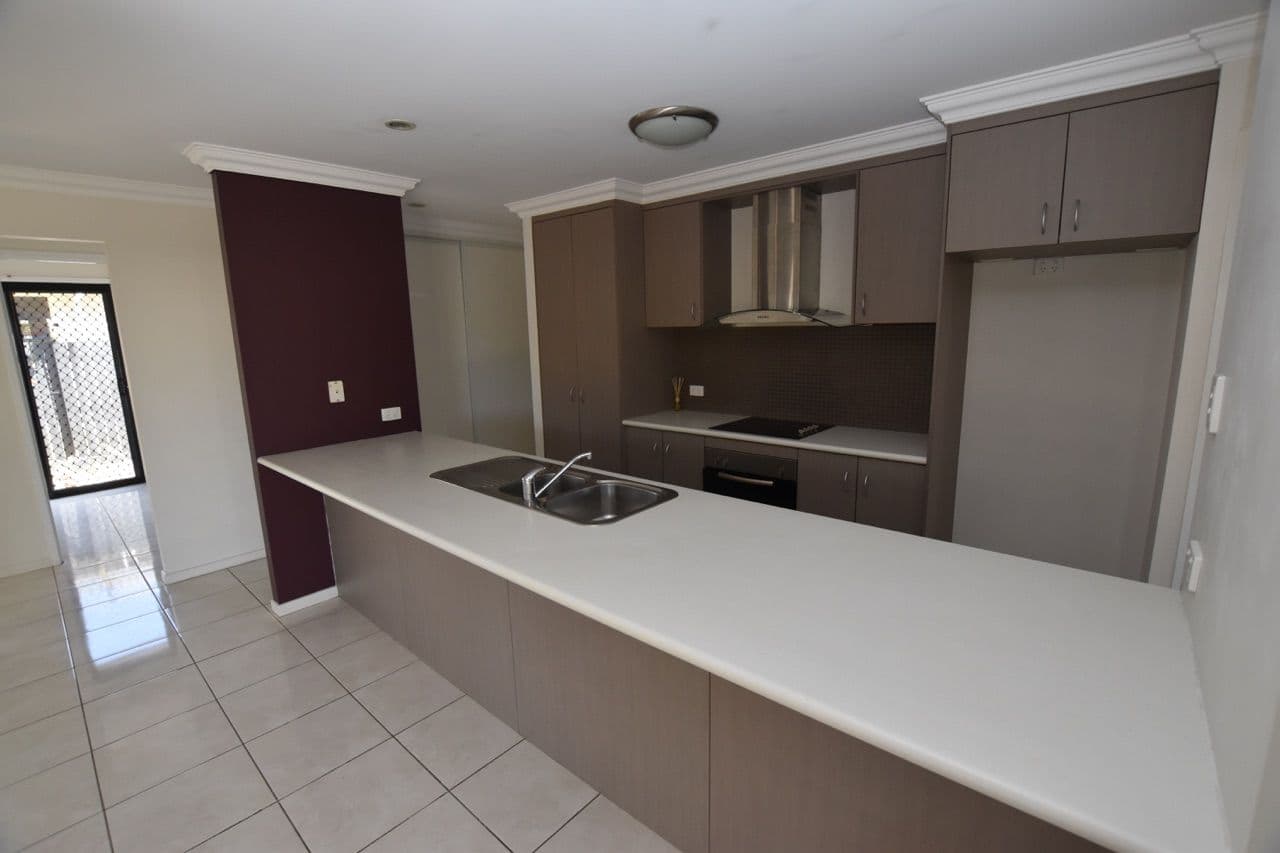 18 Sunpoint Way, Calliope QLD 4680, Calliope - Thumbnail 8