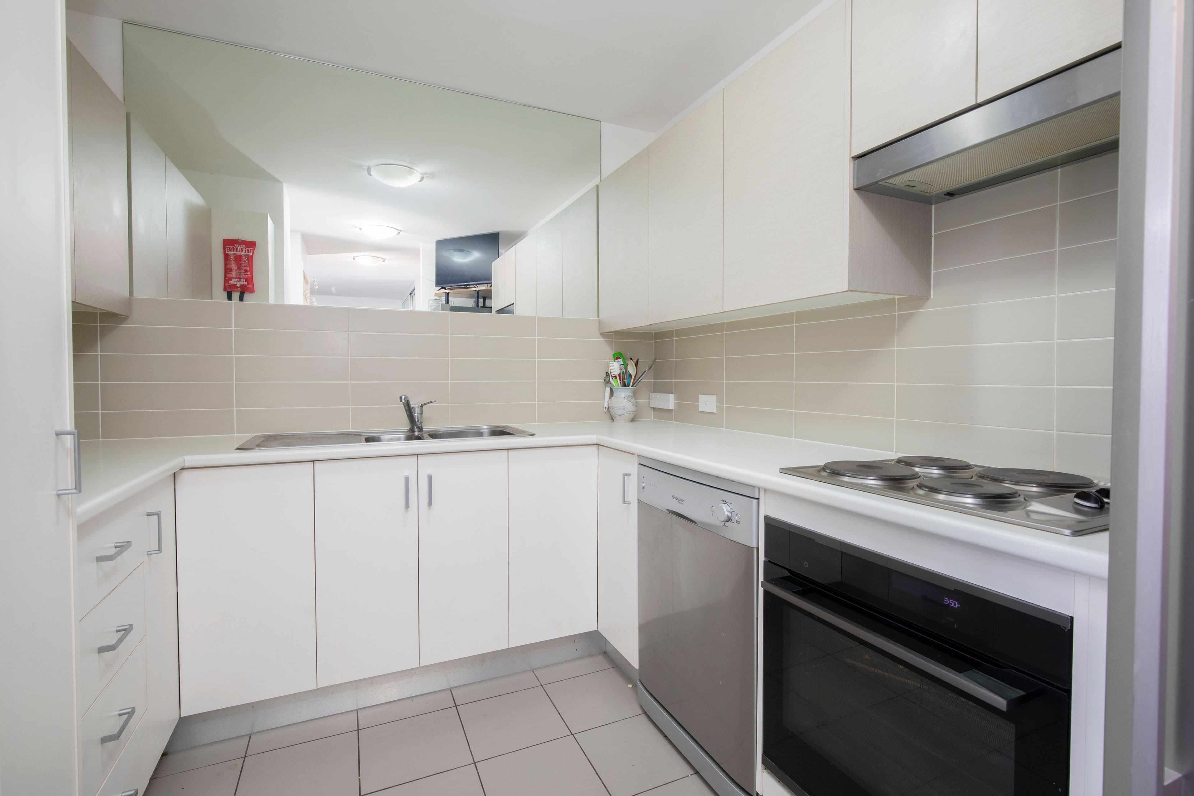 738 Hunter Street, Newcastle West NSW 2302, Newcastle West - Thumbnail 2