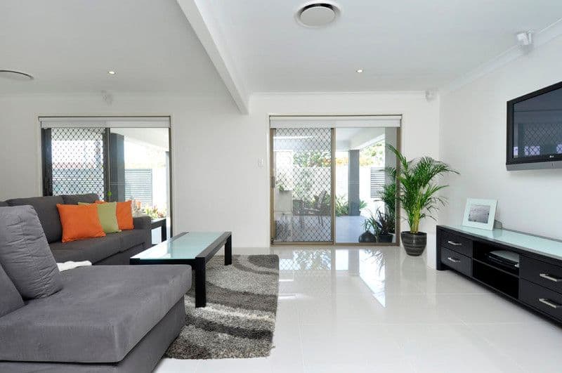 32 Jacaranda Avenue, HOLLYWELL QLD 4216, Hollywell - Thumbnail 5