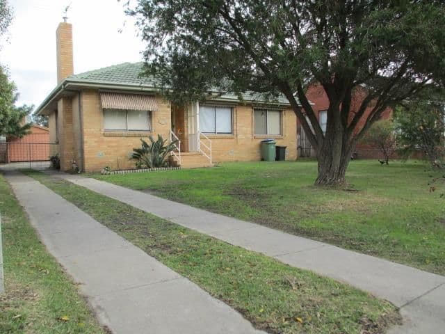 33 Strachans Road, MORNINGTON VIC 3931, Mornington - Thumbnail 3