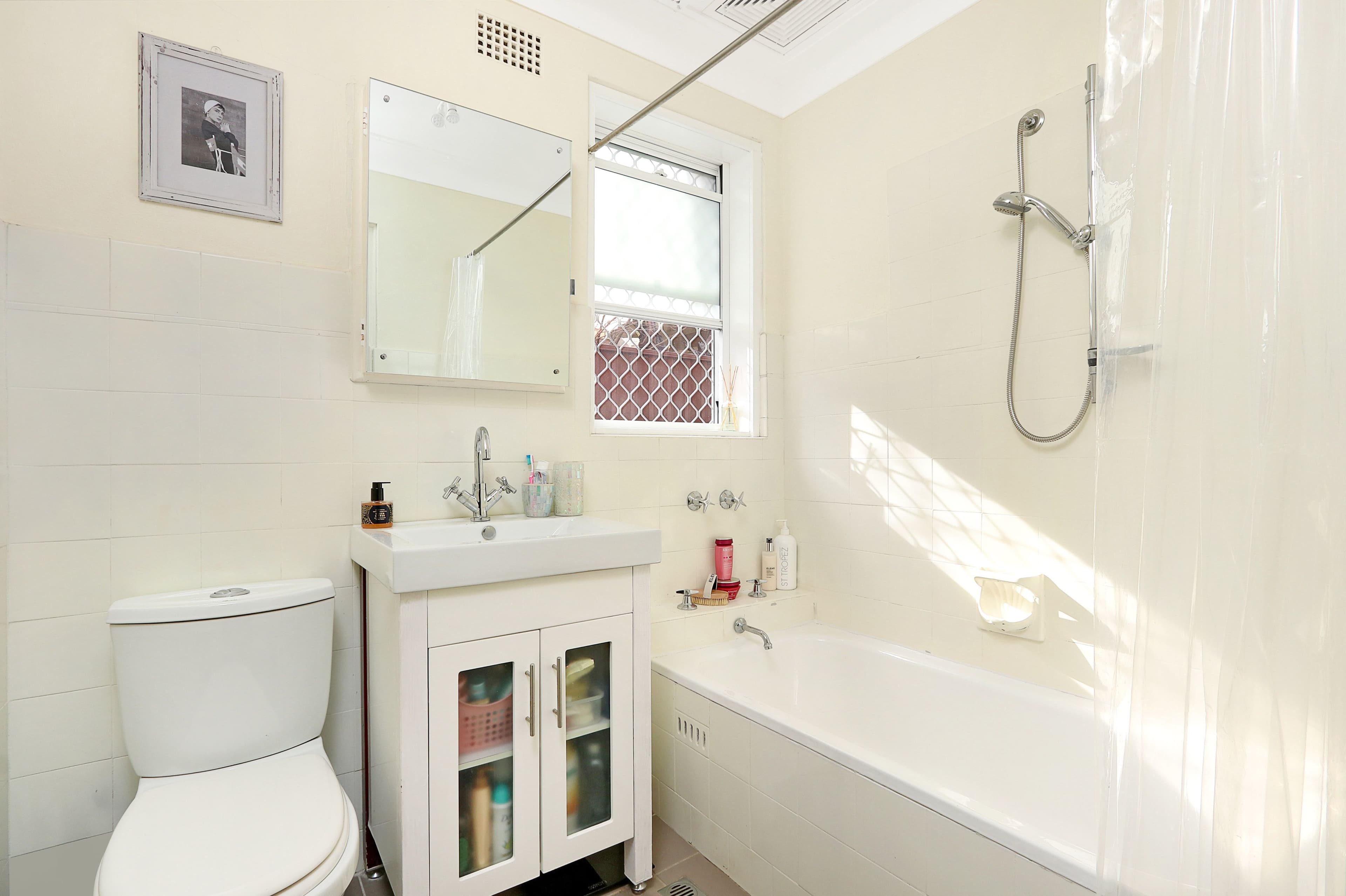 23 Hampton Court Road, Carlton NSW 2218, Carlton - Thumbnail 4