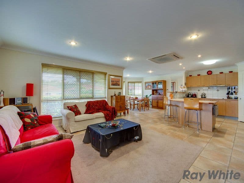 50 Wyellan Street, UPPER KEDRON QLD 4055, Upper Kedron - Thumbnail 4