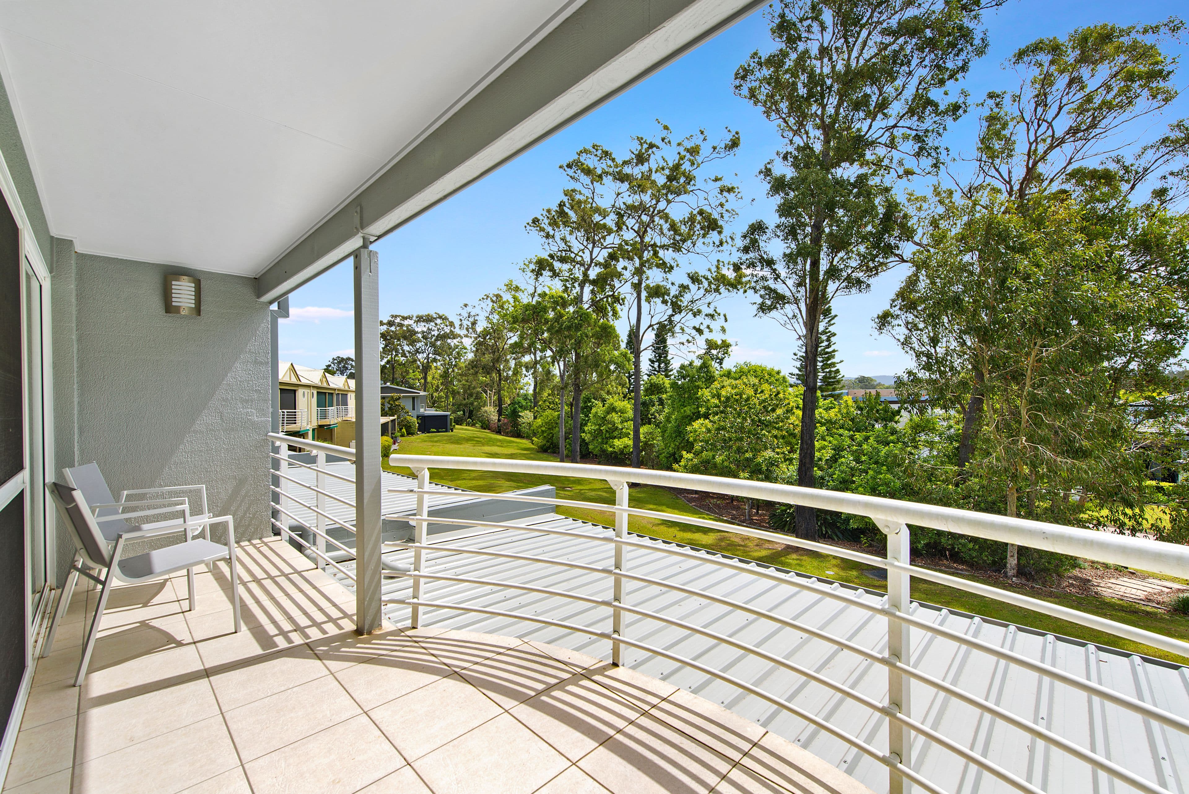 5382 Bay Hill Terrace, Sanctuary Cove QLD 4212, Sanctuary Cove - Thumbnail 2