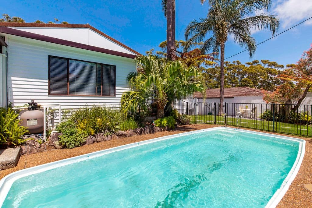 19 Bellevue Crescent, North Avoca - Thumbnail 6