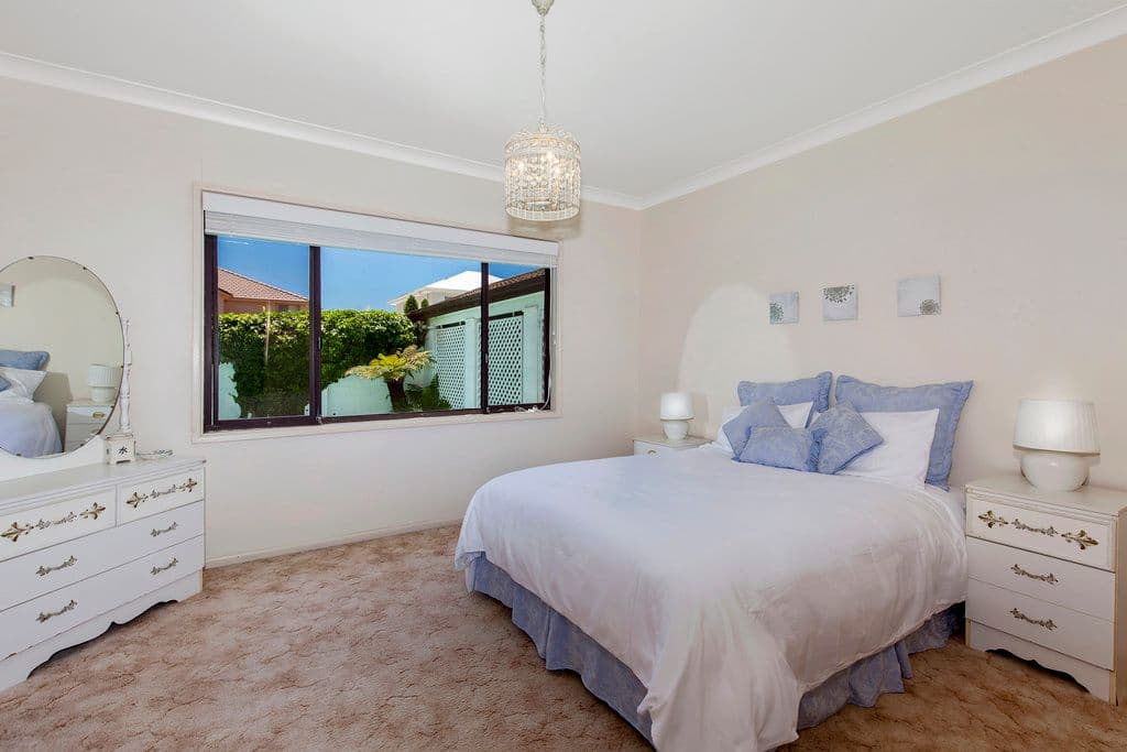 19 Bellevue Crescent, North Avoca - Thumbnail 7