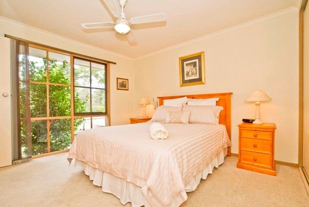 50 Devon Drive, DONCASTER EAST VIC 3109, Doncaster East - Thumbnail 6