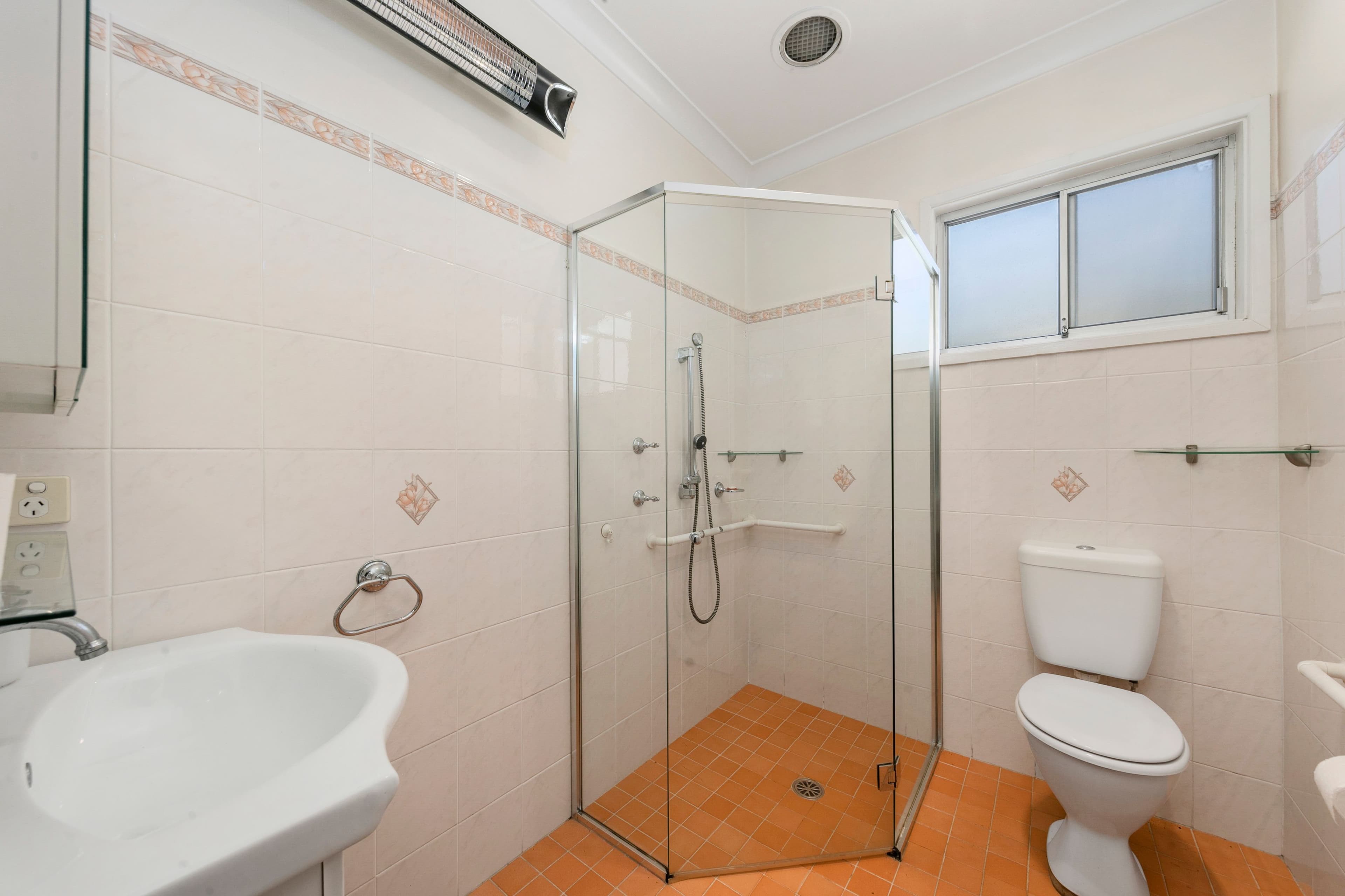 11 Lake Road, Wallsend NSW 2287, Wallsend - Thumbnail 4