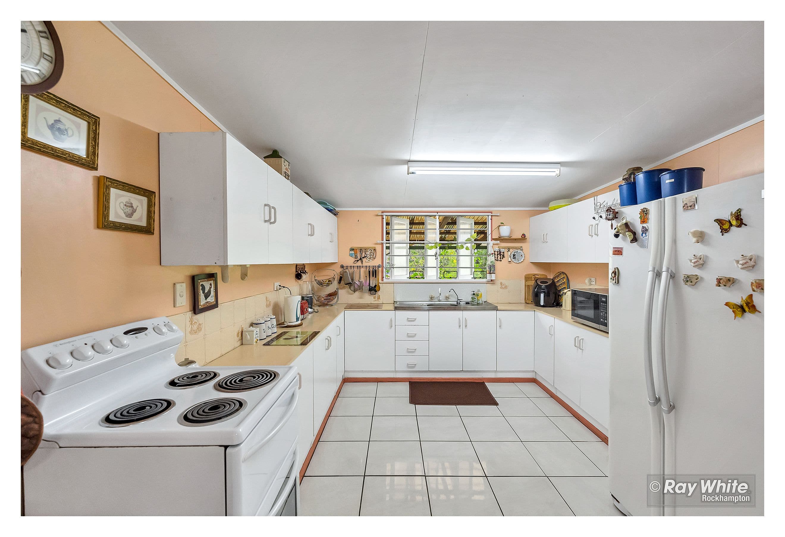 12 Queen Street, Mount Morgan QLD 4714, Mount Morgan - Thumbnail 6