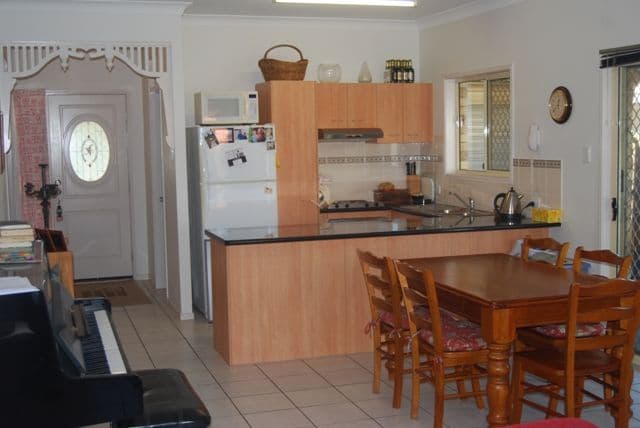 8 Solea Close, FOREST LAKE QLD 4078, Forest Lake - Thumbnail 2
