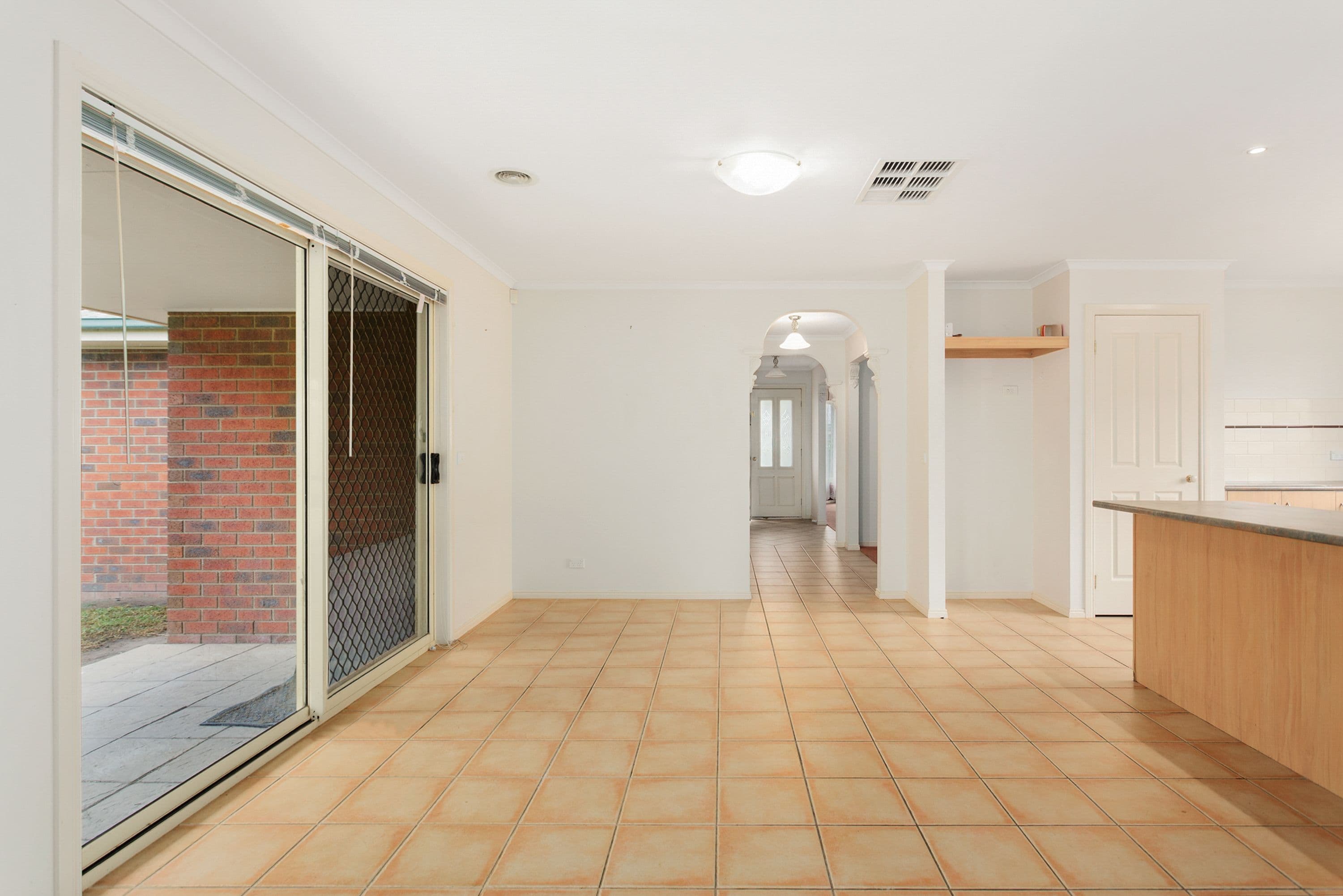 13 Iris Place, Pakenham VIC 3810, Pakenham - Thumbnail 5