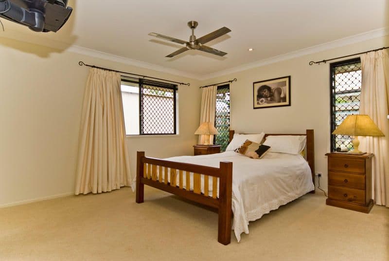 7 Ivadale Boulevard, LITTLE MOUNTAIN QLD 4551, Little Mountain - Thumbnail 5