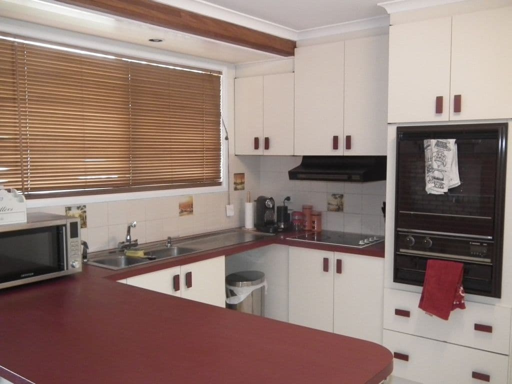 37 Jocelyn Parade, Granville QLD 4650, Granville - Thumbnail 3