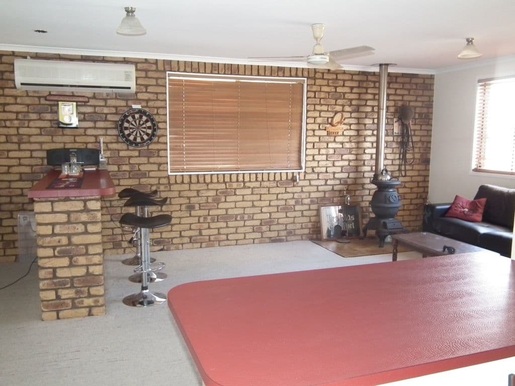 37 Jocelyn Parade, Granville QLD 4650, Granville - Thumbnail 4