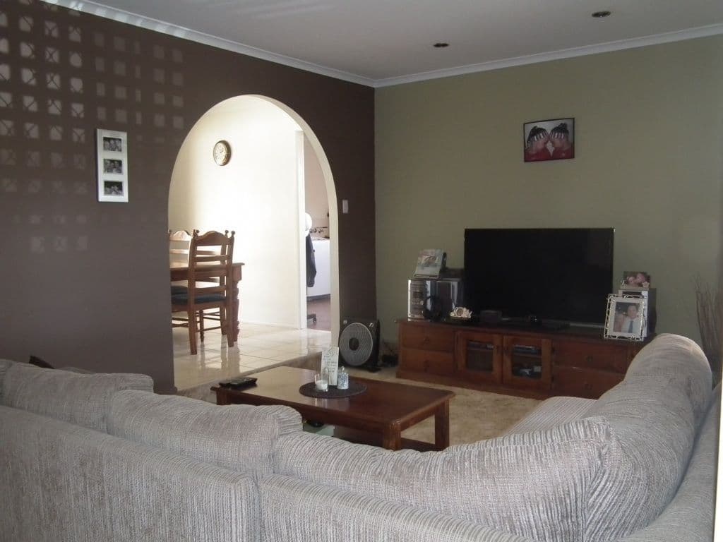 37 Jocelyn Parade, Granville QLD 4650, Granville - Thumbnail 5