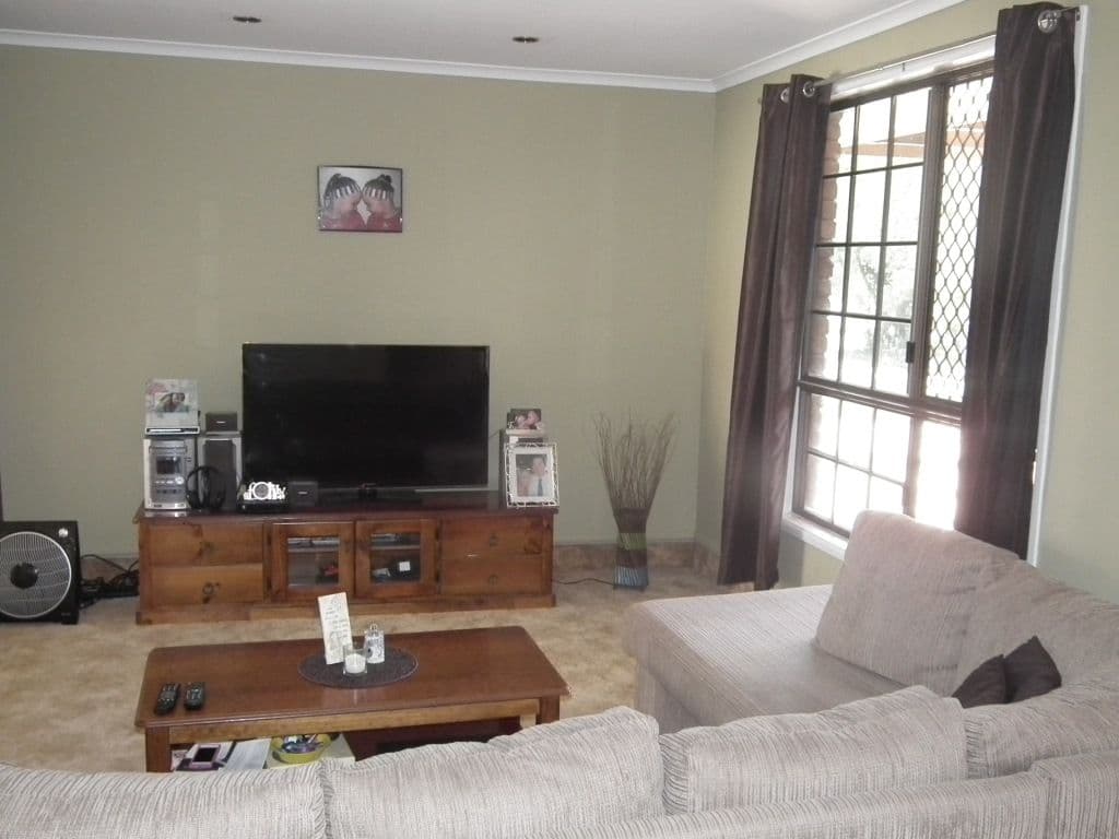 37 Jocelyn Parade, Granville QLD 4650, Granville - Thumbnail 8