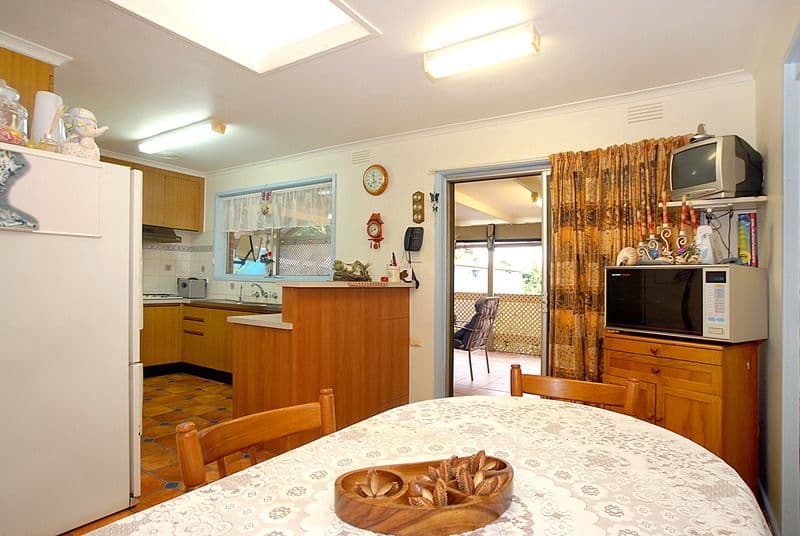 9 Fuchsia Street, FERNTREE GULLY VIC 3156, Ferntree Gully - Thumbnail 5