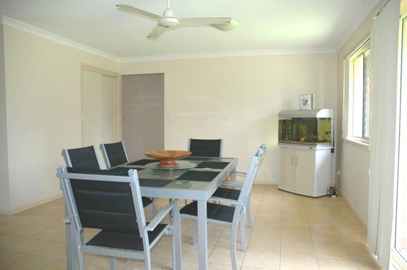 10 Antigua Crescent, DECEPTION BAY QLD 4508, Deception Bay - Thumbnail 3