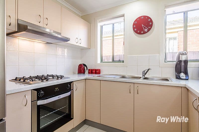 19 Charlotte Place, Cranbourne West VIC 3977, Cranbourne West - Thumbnail 4