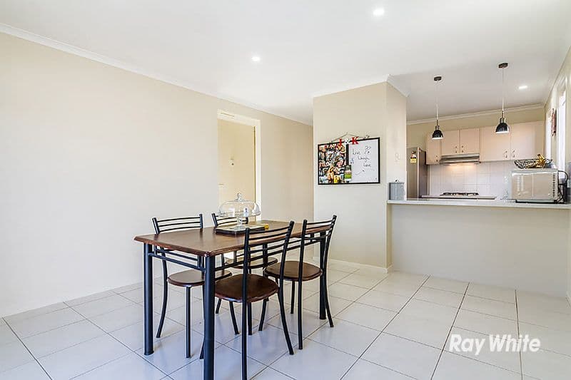 19 Charlotte Place, Cranbourne West VIC 3977, Cranbourne West - Thumbnail 5
