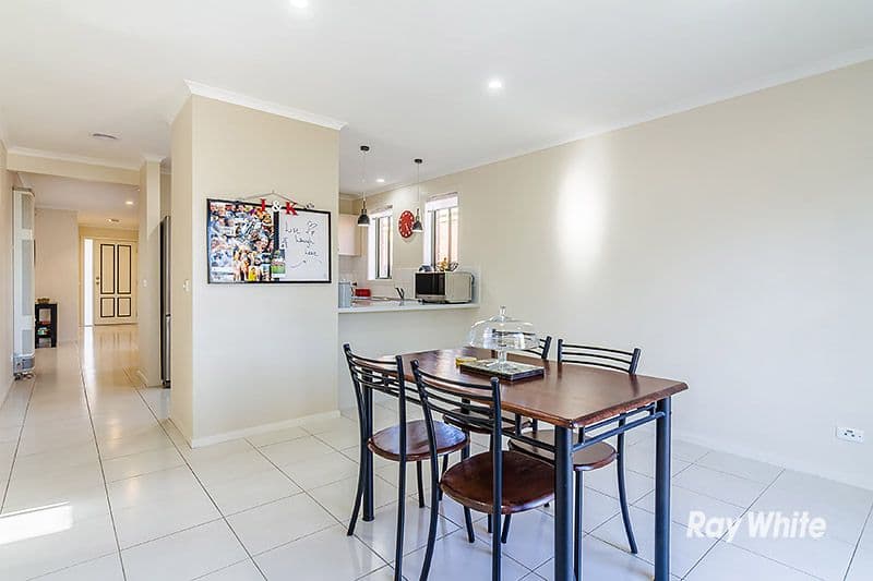 19 Charlotte Place, Cranbourne West VIC 3977, Cranbourne West - Thumbnail 6