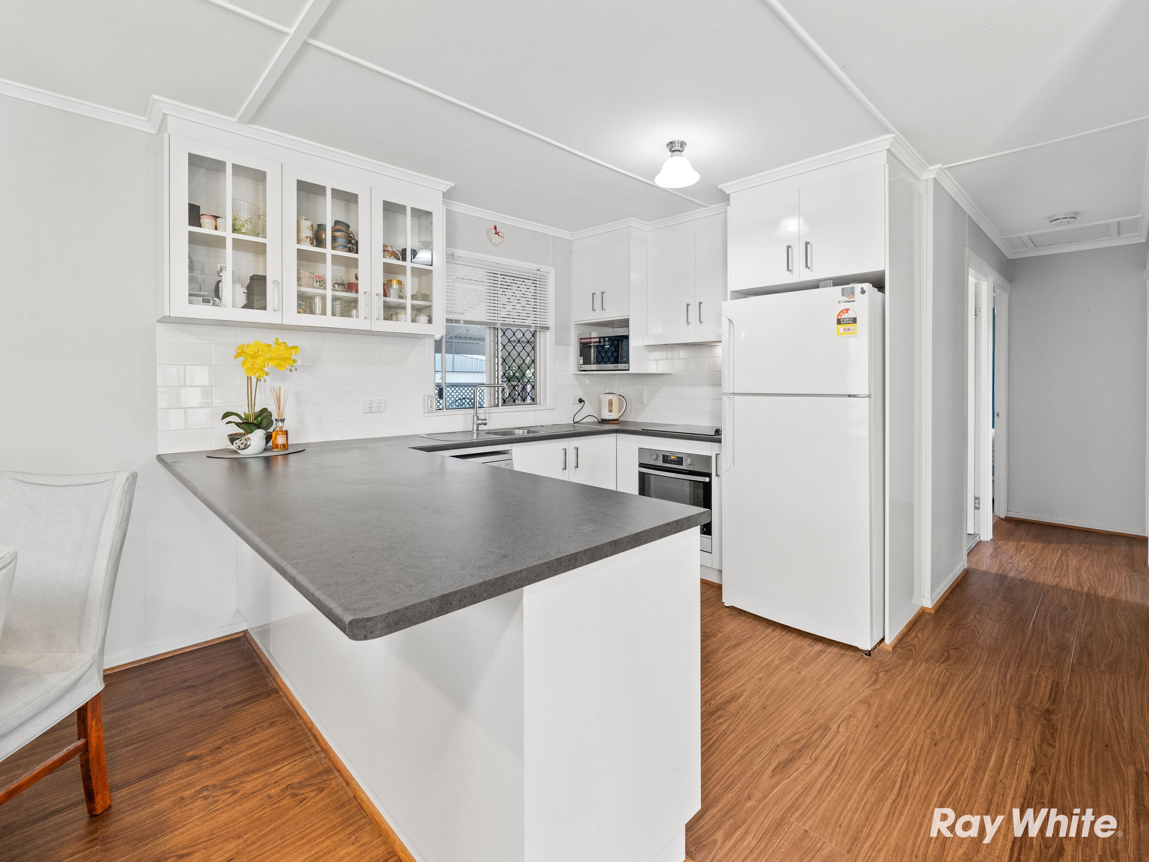 6 Phyllis Street, Eastern Heights QLD 4305, Eastern Heights - Thumbnail 6