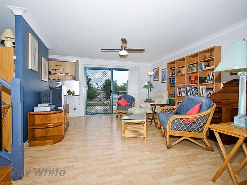 96 Phillip Parade, DECEPTION BAY QLD 4508, Deception Bay - Thumbnail 5