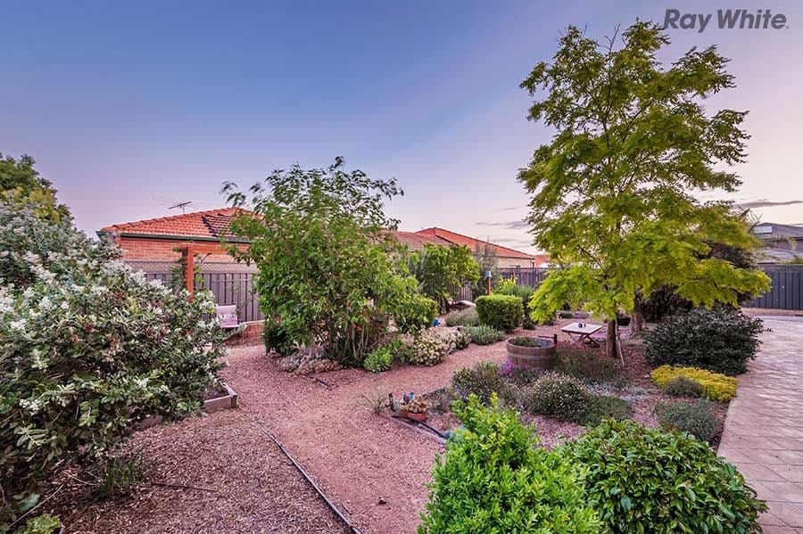 8 Warrens Brook Road, Hillside VIC 3037, Hillside - Thumbnail 8