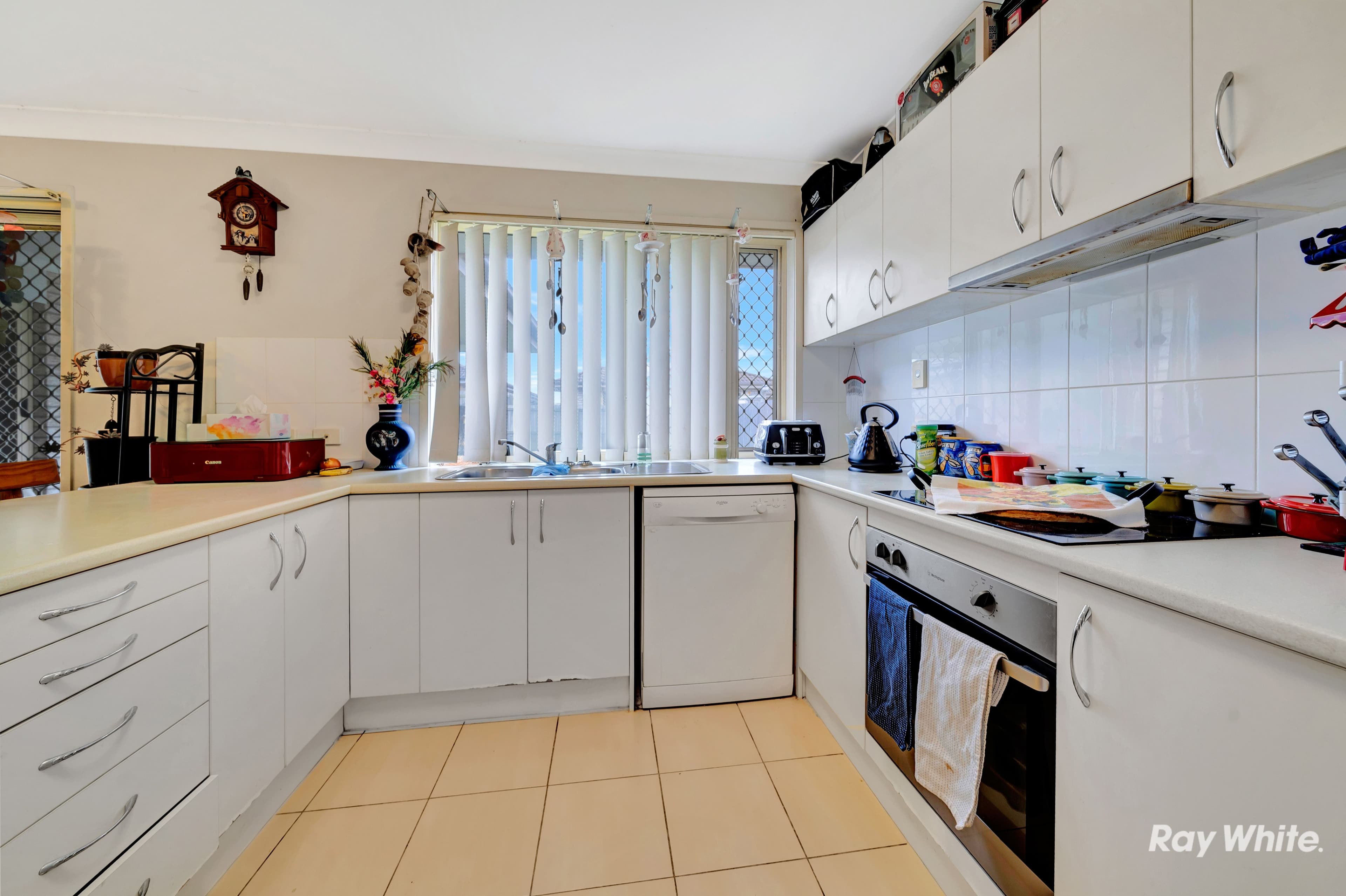 10 Davison Court, Marsden QLD 4132, Marsden - Thumbnail 2
