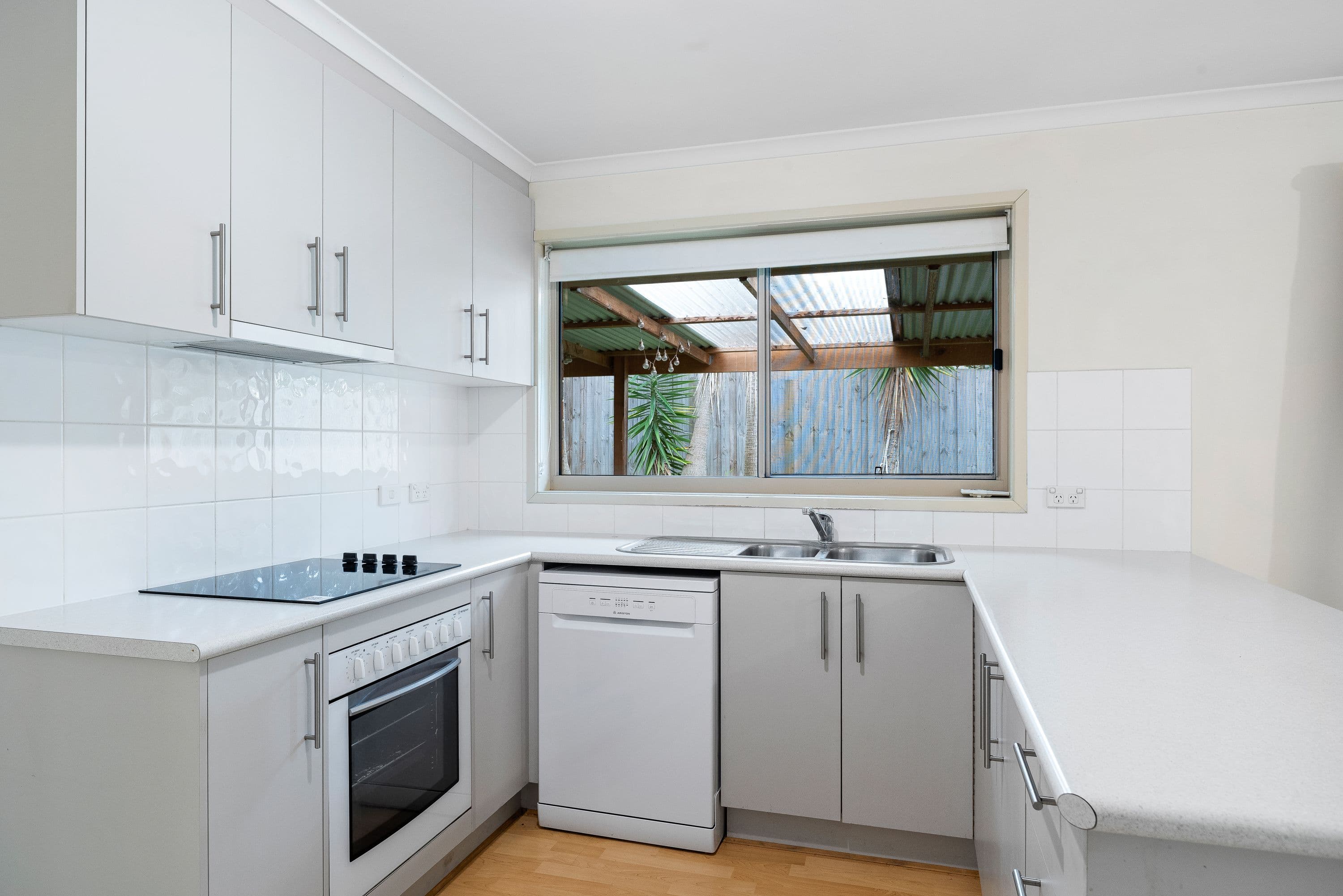 22 Seascape Avenue, Cowes VIC 3922, Cowes - Thumbnail 2