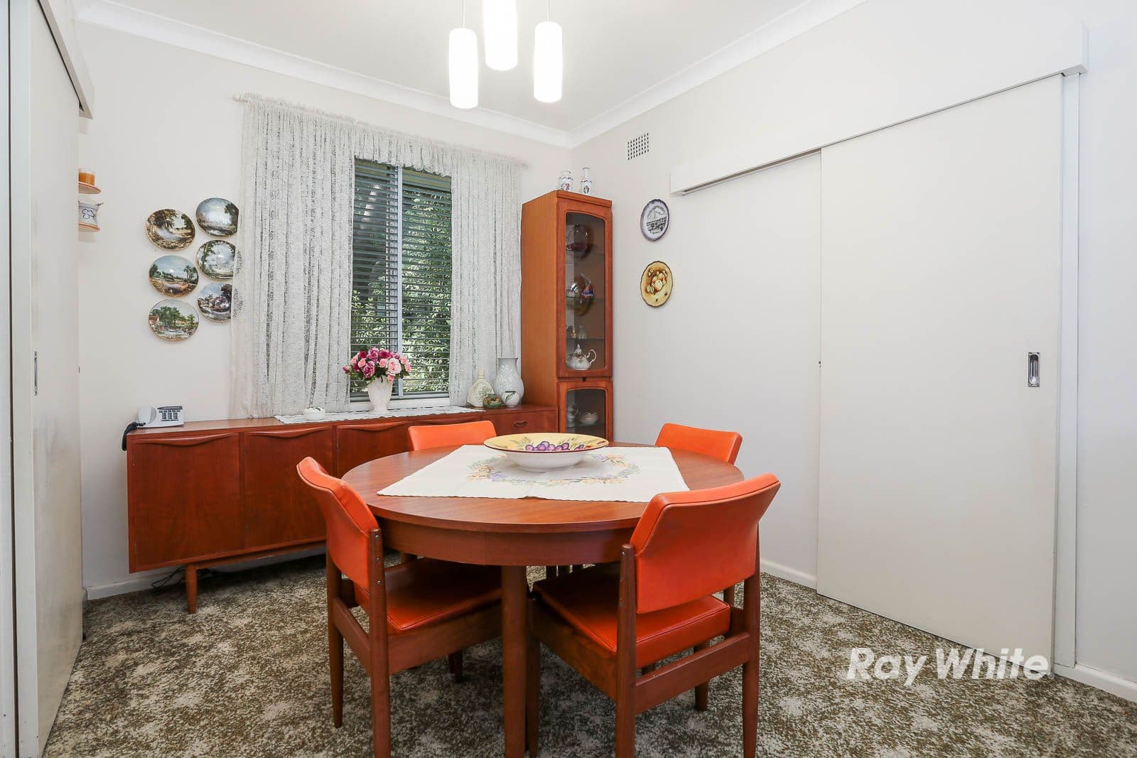 19 Orange Grove, Castle Hill - Thumbnail 6