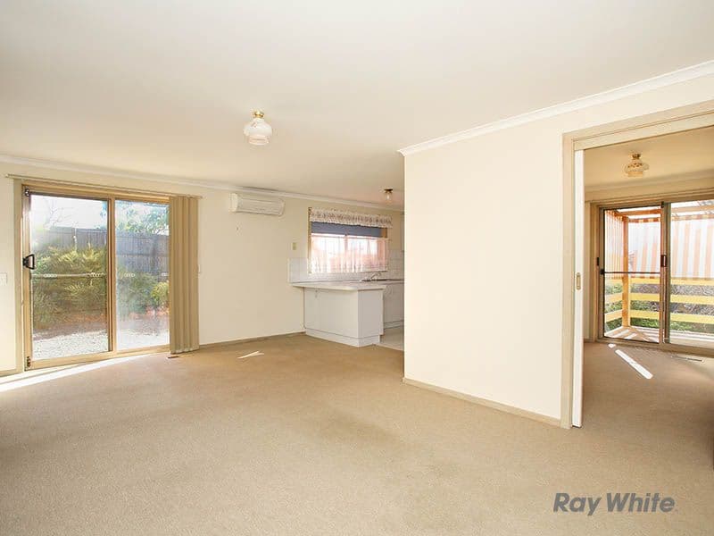27 Telford Drive, BERWICK VIC 3806, Berwick - Thumbnail 8