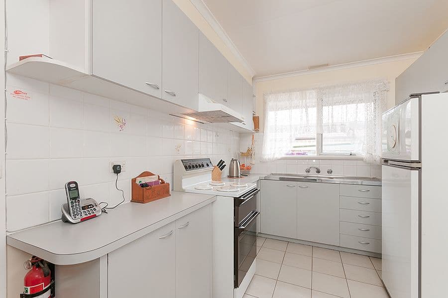 22 Alma Street, CRAIGIEBURN VIC 3064, Craigieburn - Thumbnail 4