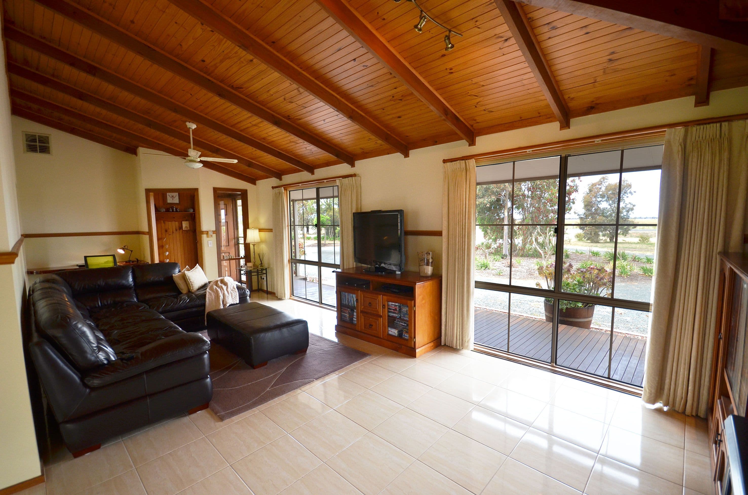 1102 Mt Terrick Road, Echuca VIC 3564, Echuca - Thumbnail 8