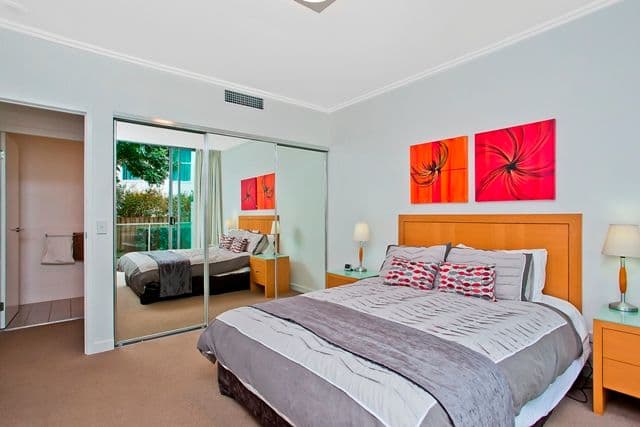 2002 'Freshwater Point' 33 TE Peters Drive, BROADBEACH WATERS QLD 4218, Broadbeach Waters - Thumbnail 5