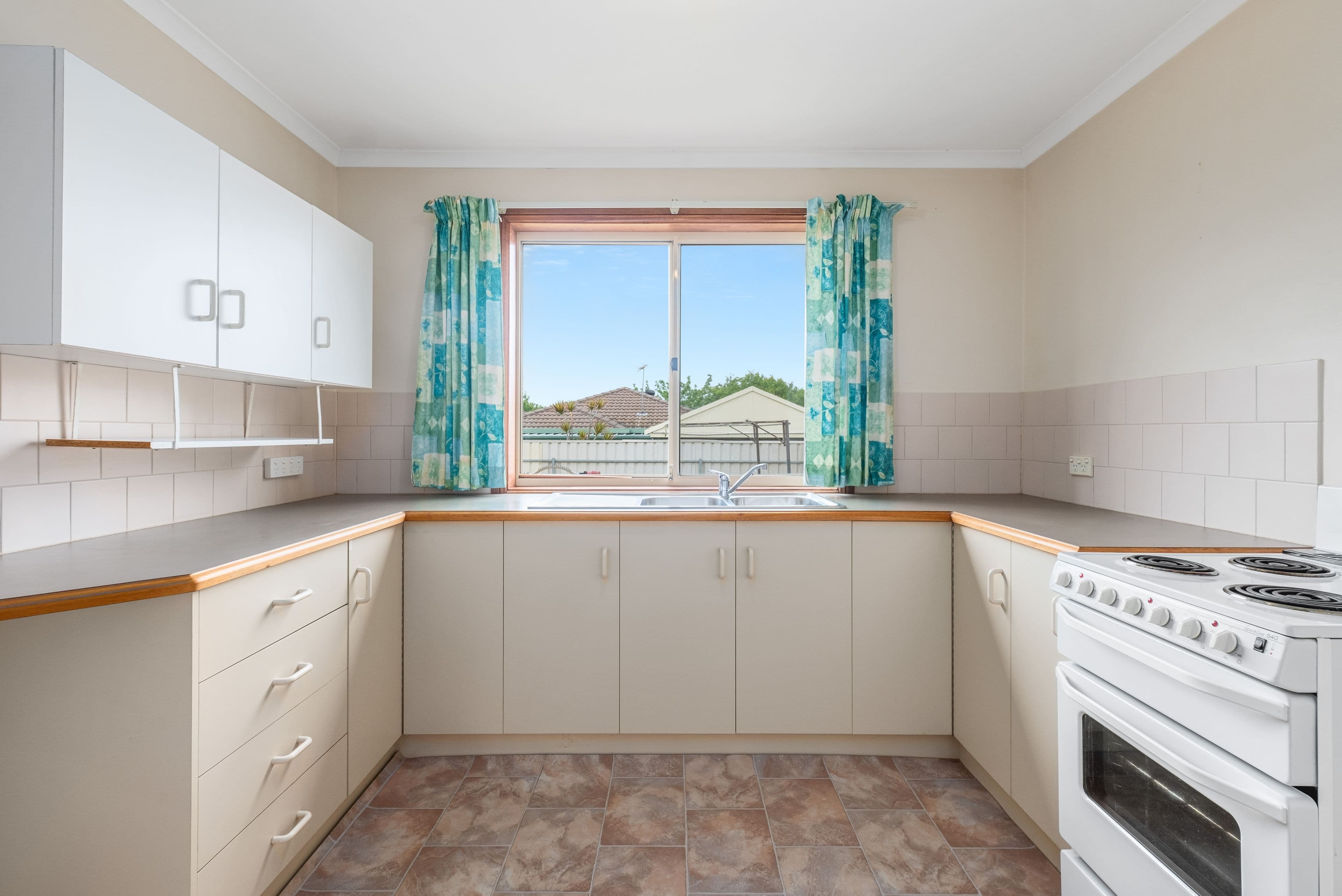 21 Lewis Court, Gilles Plains SA 5086, Gilles Plains - Thumbnail 4