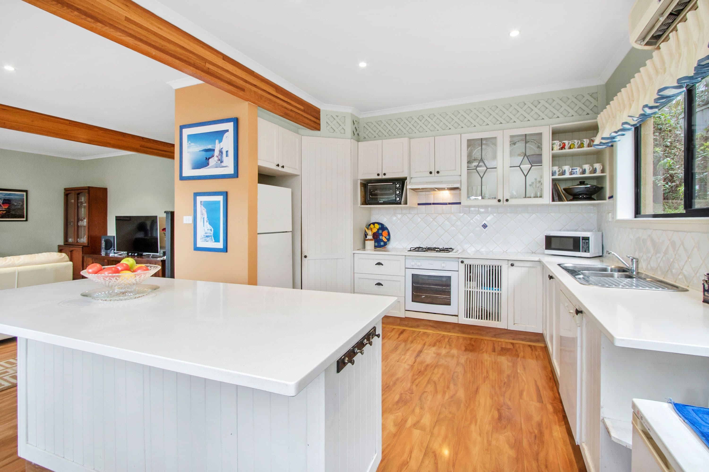 7 Maple Street, Bowen Mountain - Thumbnail 2