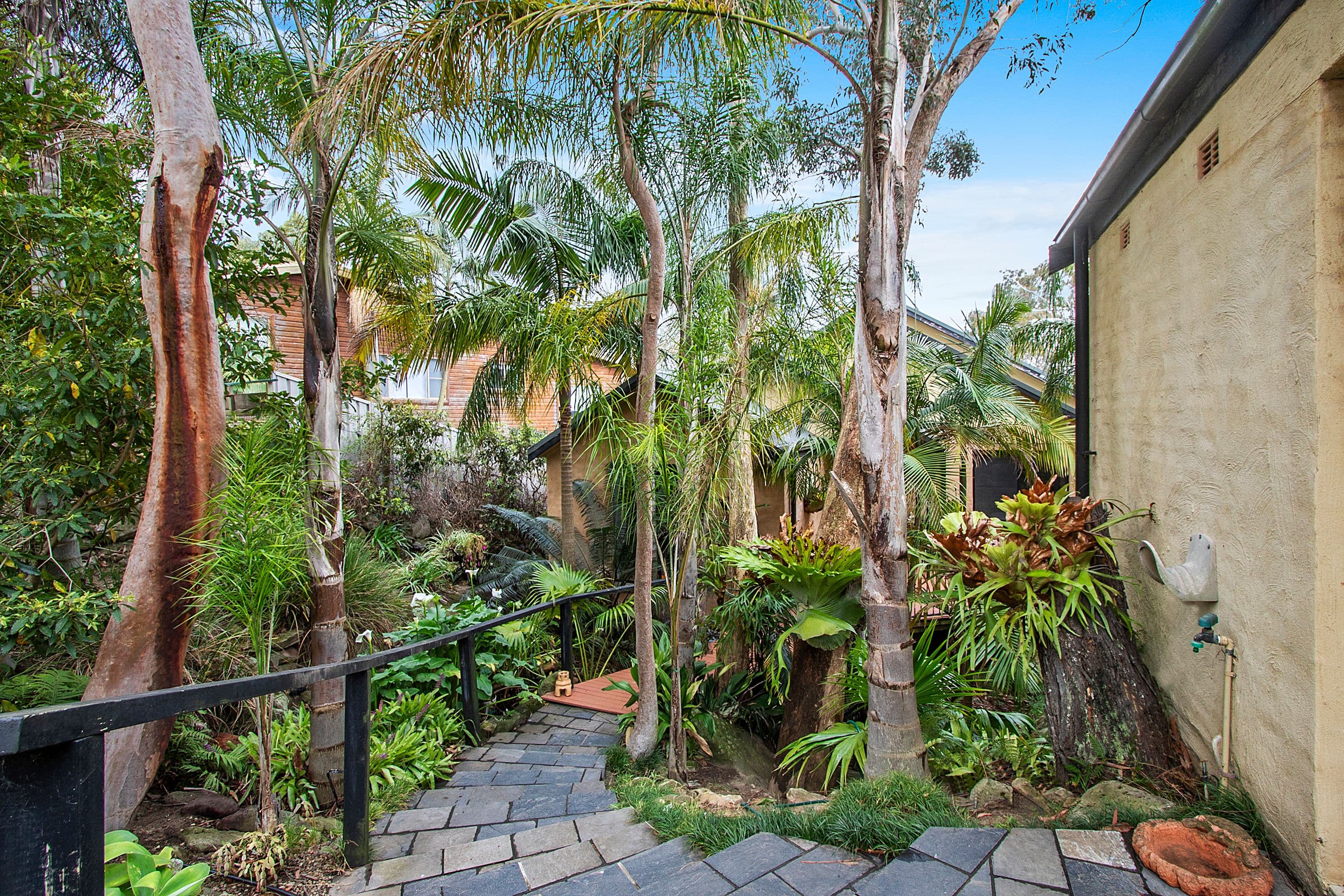7 Maple Street, Bowen Mountain - Thumbnail 8