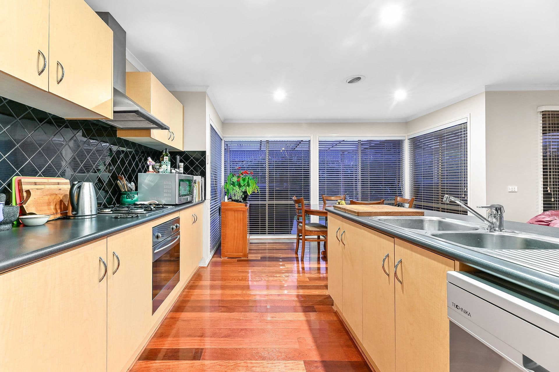 72 Chirnside Road, Berwick VIC 3806, Berwick - Thumbnail 5
