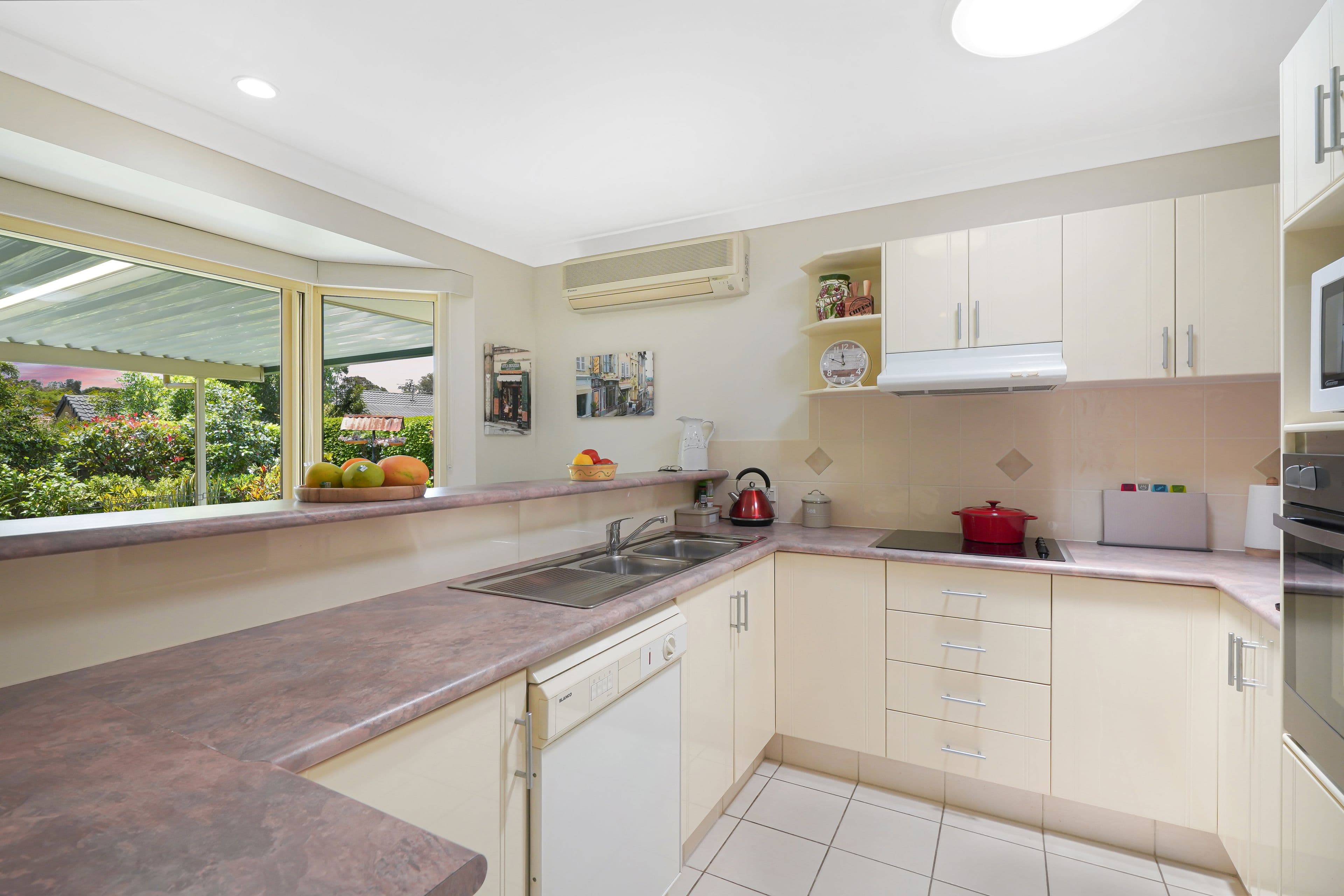 27 Lambor Drive, Mudgeeraba QLD 4213, Mudgeeraba - Thumbnail 8