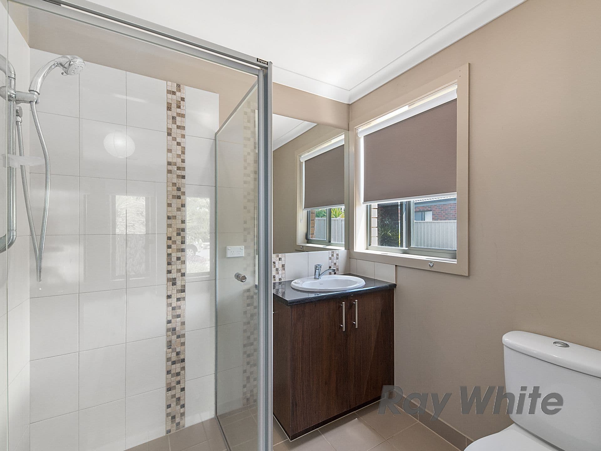 20 McNulty Drive, Benalla VIC 3672, Benalla - Thumbnail 5