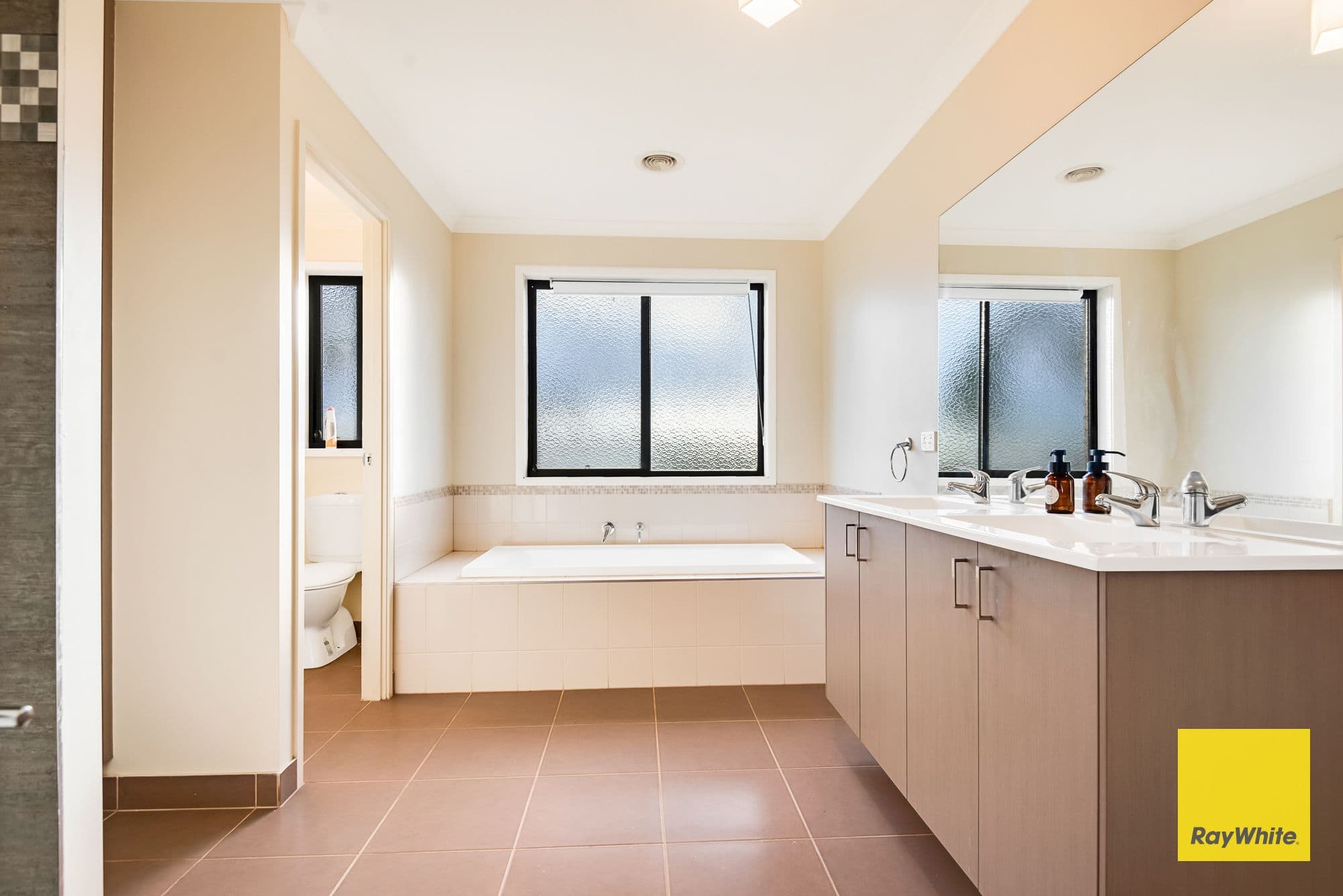 11 Railway Street, Cowwarr VIC 3857, Cowwarr - Thumbnail 8